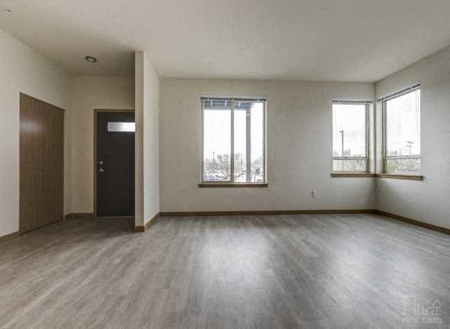 Gallery Photo 18